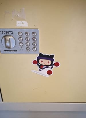 Didn't expect to see this old friend in an elementary school in Wannsee today